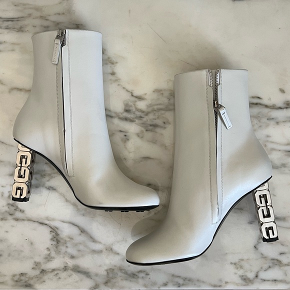 Givenchy G Cube White Booties Shoes 2023 Current $1250 - Picture 3 of 16